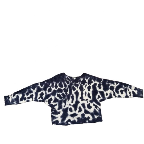 NWOT! BP Blue & White Tie Die Knit Sweater Cozy in Women’s Large - Picture 5 of 6